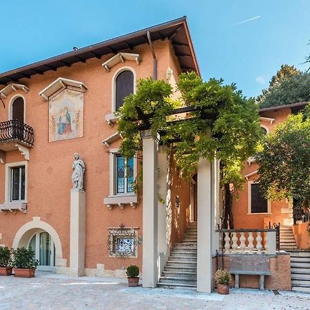 Villa Natalia - Adults Only Βερόνα Εξωτερικό φωτογραφία