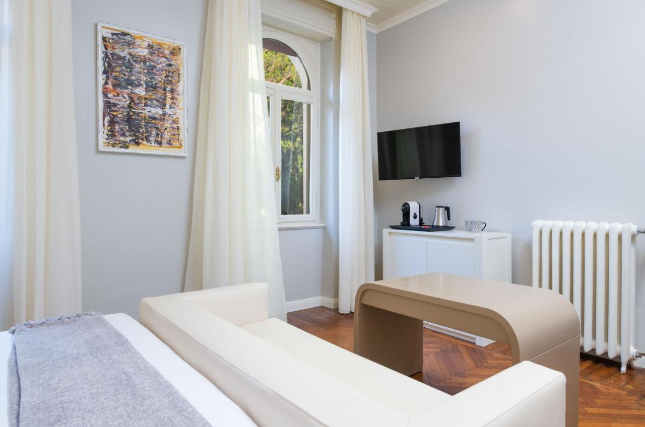 Villa Natalia - Adults Only Βερόνα Εξωτερικό φωτογραφία