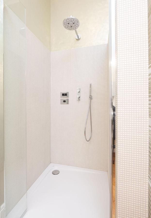 Villa Natalia - Adults Only Βερόνα Εξωτερικό φωτογραφία