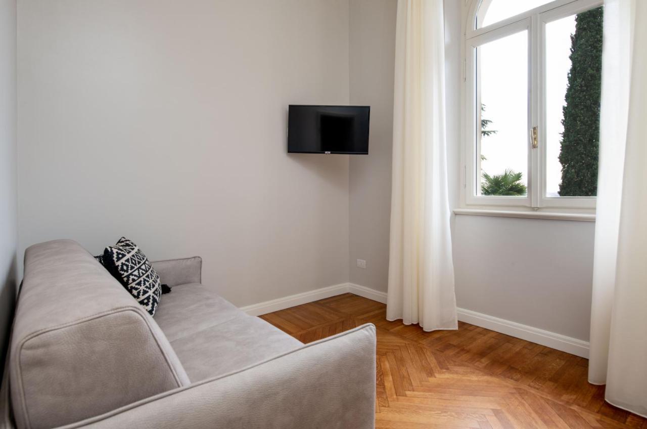 Villa Natalia - Adults Only Βερόνα Εξωτερικό φωτογραφία