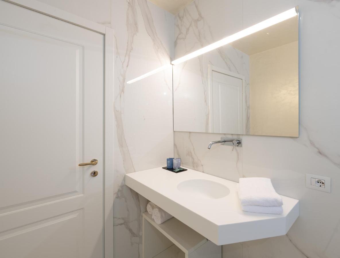 Villa Natalia - Adults Only Βερόνα Εξωτερικό φωτογραφία