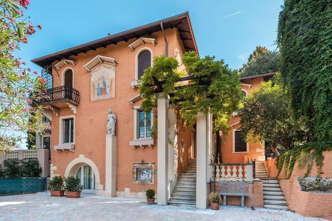 Villa Natalia - Adults Only Βερόνα Εξωτερικό φωτογραφία